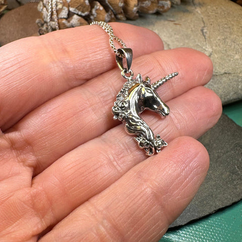 Load image into Gallery viewer, Unicorn Necklace, Celtic Jewelry, Scotland Jewelry, Mythical Creature, Fantasy Jewelry, Daughter Gift, Girlfriend Gift, Scotland Gift