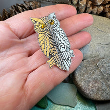 Load image into Gallery viewer, Owl Brooch, Nature Pin, Bird Jewelry, Bird Lover Gift, Wiccan Jewelry, Pagan Jewelry, Enamel Pin, Halloween Jewelry, Teacher Gift
