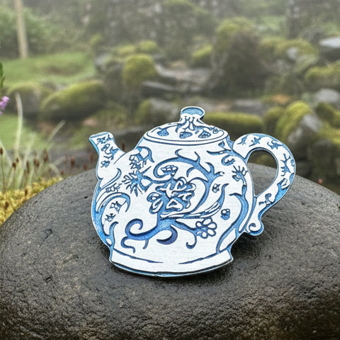 Load image into Gallery viewer, Teapot Brooch, Irish Jewelry, Tea Drinker Gift, Celtic Jewelry, Mom Gift, Wife Gift, Girlfriend Gift, Pewter Teacup Gift, Blue Ladies Pin