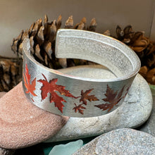 Load image into Gallery viewer, Maple Leaves Bracelet, Autumn Jewelry, Cuff Bangle Bracelet, Maple Leaf Jewelry, Nature Lover Gift, Wife Gift, Girlfriend Gift, Mom Gift