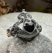 Load image into Gallery viewer, True Bond Onyx Claddagh Ring