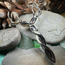 Load image into Gallery viewer, Stag Kilt Pin, Celtic Jewelry, Scottish Kilt Brooch, Tartan Pin, Celtic Groom Gift, Best Man Gift, Bagpiper Gift, Scotland Jewelry