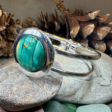 Load image into Gallery viewer, Scotland Heather Bracelet, Scottish Jewelry, Outlander Jewelry, Nature Jewelry, Friendship Gift, Mom Gift, Celtic Bracelet, Heather Gem Gift