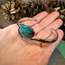 Load image into Gallery viewer, Scotland Heather Bracelet, Scottish Jewelry, Outlander Jewelry, Nature Jewelry, Friendship Gift, Mom Gift, Celtic Bracelet, Heather Gem Gift