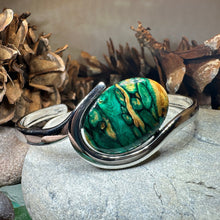 Load image into Gallery viewer, Scotland Heather Bracelet, Scottish Jewelry, Outlander Jewelry, Nature Jewelry, Friendship Gift, Mom Gift, Celtic Bracelet, Heather Gem Gift