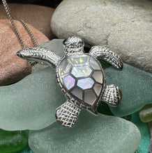 Load image into Gallery viewer, Abalone Turtle Necklace