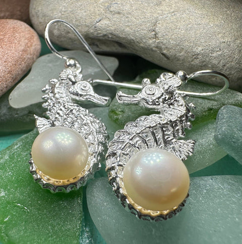 Load image into Gallery viewer, Seahorse Earrings, Sea Life Earrings, Nautical Jewelry, Pearl Anniversary Gift, Beach Jewelry, Wife Gift, Dangle Earrings, Ocean Jewelry