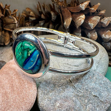 Load image into Gallery viewer, Scotland Heather Bracelet, Scottish Jewelry, Outlander Jewelry, Nature Jewelry, Friendship Gift, Mom Gift, Celtic Bracelet, Heather Gem Gift