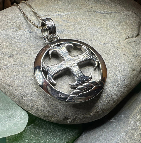 Load image into Gallery viewer, Celtic Cross Necklace, Medieval Jewelry, Round Cross Pendant, First Communion Gift, Spiritual Jewelry, Celtic Jewelry, Religious Jewelry