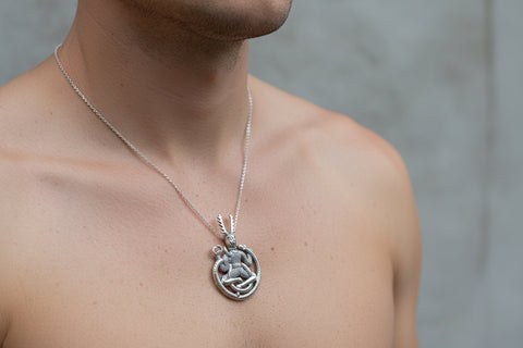Load image into Gallery viewer, Cernunnos Necklace, Horned God Pendant, Celtic Jewelry, Forest Lover Gift, Pagan Jewelry, Nature Necklace, Irish Jewelry, Cernunn, Herne