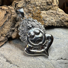 Load image into Gallery viewer, Goddess Necklace, Mother Earth Pendant, Fertility Jewelry, Pregnancy Gift, Pagan Jewelry, Gaia Necklace, Danu Pendant, Mom Gift, Wife Gift