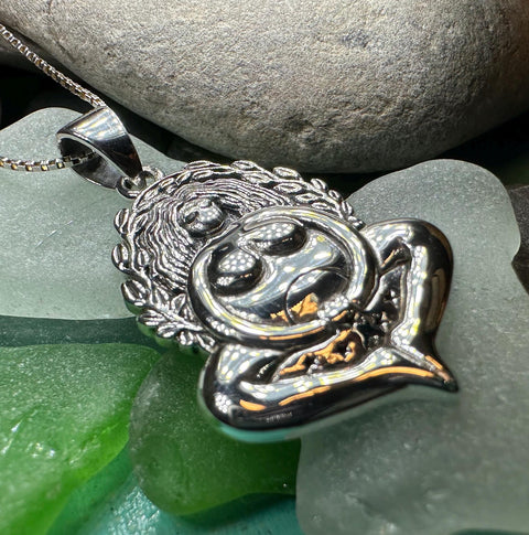 Load image into Gallery viewer, Goddess Necklace, Mother Earth Pendant, Fertility Jewelry, Pregnancy Gift, Pagan Jewelry, Gaia Necklace, Danu Pendant, Mom Gift, Wife Gift