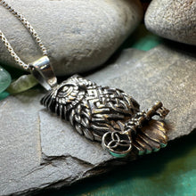 Load image into Gallery viewer, Elin Owl Necklace