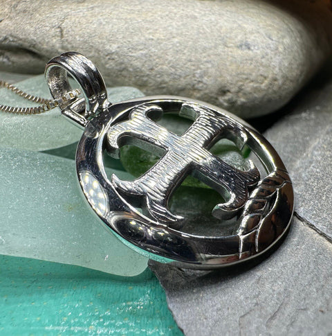 Load image into Gallery viewer, Celtic Cross Necklace, Medieval Jewelry, Round Cross Pendant, First Communion Gift, Spiritual Jewelry, Celtic Jewelry, Religious Jewelry