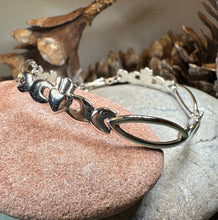 Load image into Gallery viewer, Claddagh Bracelet, Irish Jewelry, Celtic Bracelet, Bridal Jewelry, Girlfriend Gift, Wife Gift, Heart Jewelry, Ireland Gift, Anniversary Gift