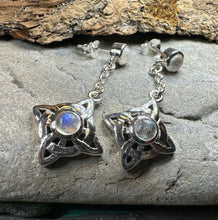 Load image into Gallery viewer, Celtic Protection Knot Earrings