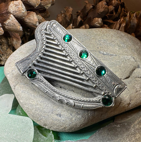 Load image into Gallery viewer, Celtic Harp Brooch, Celtic Pin, Irish Harp Jewelry, Irish Dance, Celtic Harp, Irish Gift, Mom Gift, Saint Patrick's Day, Green Ireland Pin