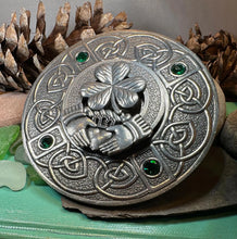 Load image into Gallery viewer, Irish Spirit Claddagh Plaid Pin