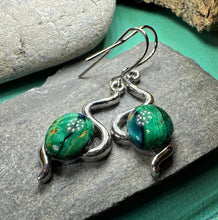 Load image into Gallery viewer, Celtic Knot Earrings, Scotland Jewelry, Heathergem Earrings, Outlander Jewelry, Celtic Jewelry, Irish Jewelry, Wiccan Jewelry, Heather Gem