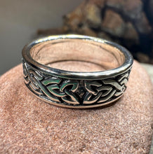 Load image into Gallery viewer, Celtic Ring, Irish Wedding Ring, Silver Scottish Ring, Large Irish Ring, Promise Ring, Anniversary Gift, Wedding Band, Ireland Gift