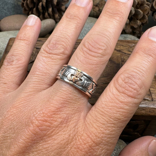 Gu Là Luain Celtic Claddagh Ring — view 5