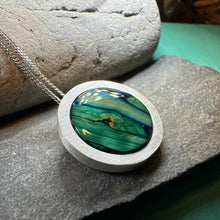 Load image into Gallery viewer, Heathergems Scottish Highlands Necklace