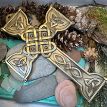 Load image into Gallery viewer, Love Knot Celtic Cross Wall Plaque