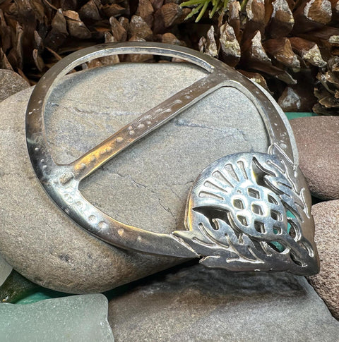 Load image into Gallery viewer, Celtic Thistle Scarf Ring - Handmade in Scotland