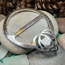 Load image into Gallery viewer, Celtic Mackintosh Heart Scarf Ring