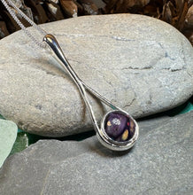 Load image into Gallery viewer, Scottish Raindrop Heathergems Necklace