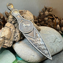 Load image into Gallery viewer, Celtic Horse Kilt Pin, Scottish Jewelry, Celtic Kilt Pin, Tartan Pin, Cape Pin, Bagpiper Gift, Scotland Pin, Celtic Pin, Viking Jewelry