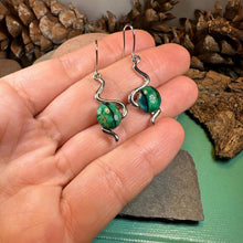Load image into Gallery viewer, Celtic Knot Earrings, Scotland Jewelry, Heathergem Earrings, Outlander Jewelry, Celtic Jewelry, Irish Jewelry, Wiccan Jewelry, Heather Gem