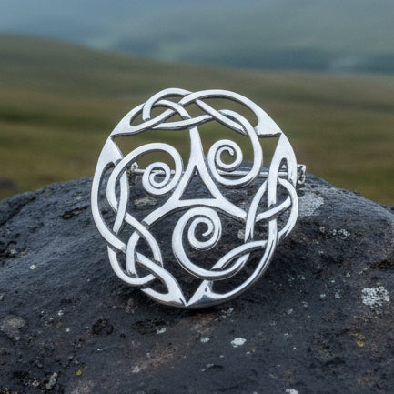 Celtic Knot Brooch, Celtic Jewelry, Irish Jewelry, Scotland Brooch, Celtic Brooch, Anniversary Gift, Celtic Knot Pin, Ireland Gift, Norse