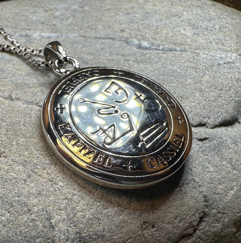 Load image into Gallery viewer, Archangel Cassiel Sigil Pendant, Angel Necklace, Spiritual Jewelry, Mystical Pendant, Guardian Angel, Police Jewelry, Protection Charm