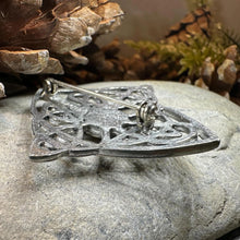 Load image into Gallery viewer, Alyssa Celtic Knot Brooch