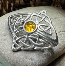 Load image into Gallery viewer, Alyssa Celtic Knot Brooch