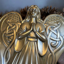 Load image into Gallery viewer, Celtic Angel Wall Plaque