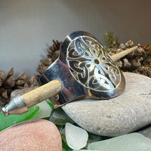 Load image into Gallery viewer, Trinity Knot Hair Slide