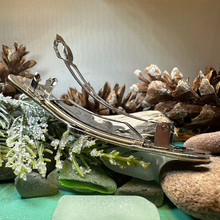 Load image into Gallery viewer, Celtic Leaf Hair Clip