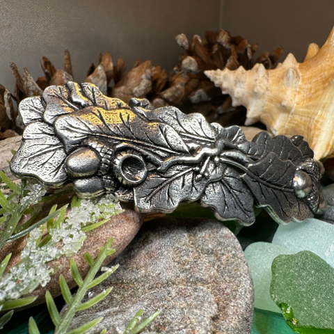 Load image into Gallery viewer, Oak Leaf Hair Clip