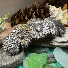 Load image into Gallery viewer, Daisy Hair Clip