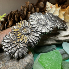 Load image into Gallery viewer, Daisy Hair Clip