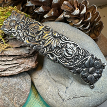 Load image into Gallery viewer, Wild Flower Hair Clip