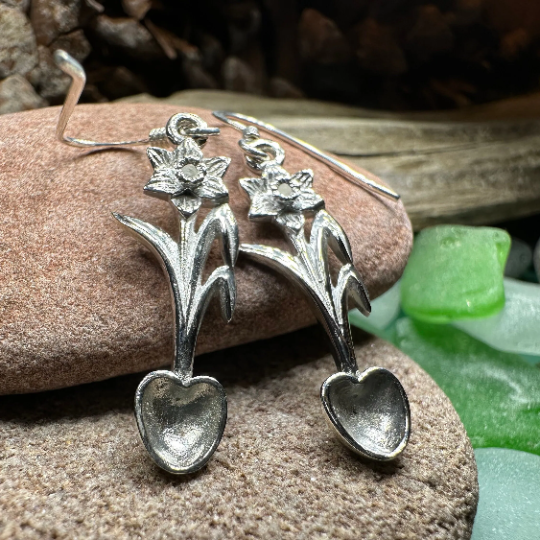 Welsh Daffodil Love Spoon Earrings — view 6