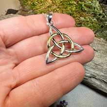 Load image into Gallery viewer, Norna Triquetra Necklace