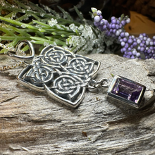Load image into Gallery viewer, Neve Celtic Knot Necklace