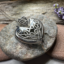 Load image into Gallery viewer, Pure at Heart Necklace