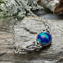 Load image into Gallery viewer, Celtic Mother&#39;s Knot Necklace
