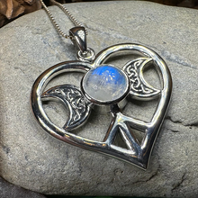 Load image into Gallery viewer, Morgance Triple Moon Love Necklace
