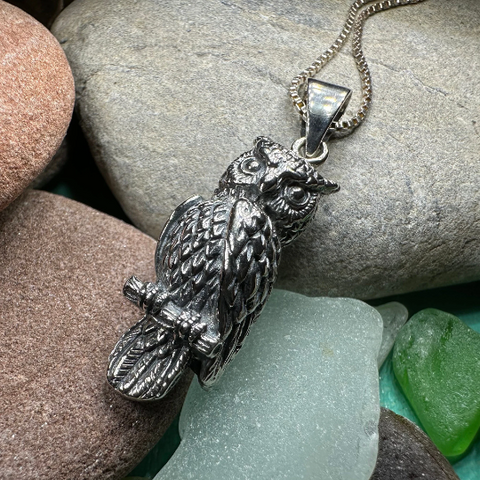 Load image into Gallery viewer, Watchful Owl Necklace in Sterling Silver